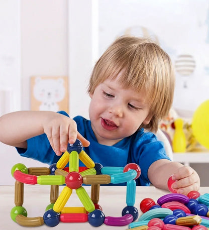 Intelligent Magnetic Construction Set (25 Pieces) -  Urban Grabs