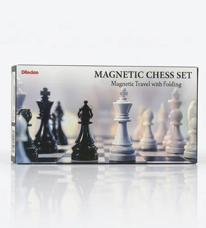 Grandmaster Elite: Magnetic Folding Travel Chess Set