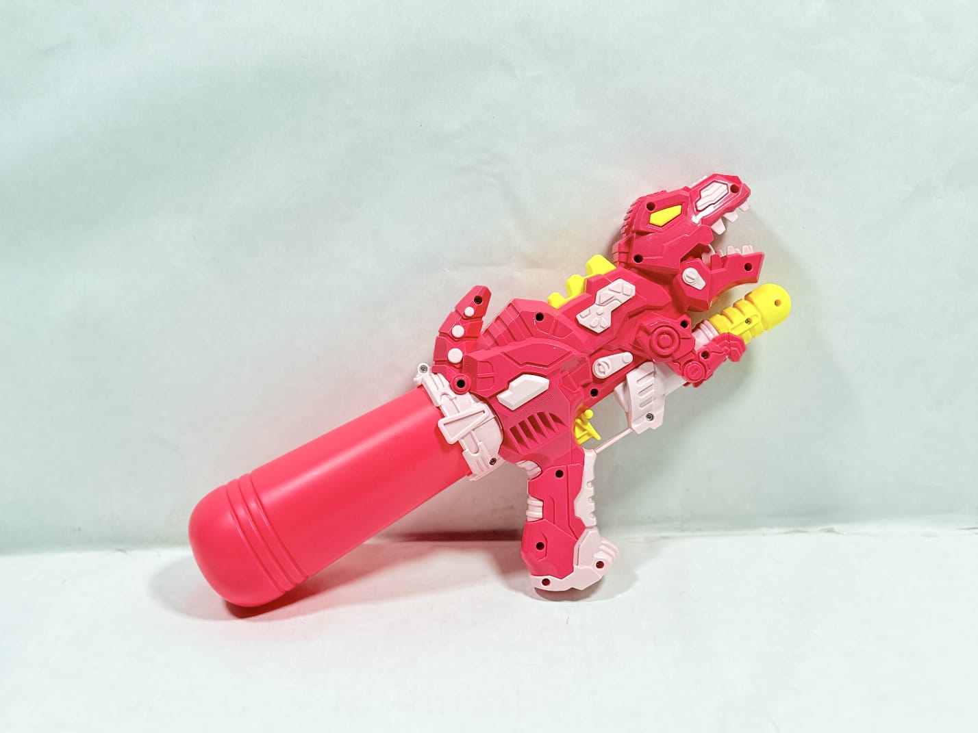 Dino-Blast Primal Soaker – High-Capacity Dinosaur Water Blaster